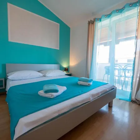 Cozy Apartment With Breakfast On Request 1 Pula Exterior photo