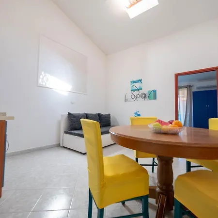 Cozy Apartment With Breakfast On Request 1 Pula Exterior photo